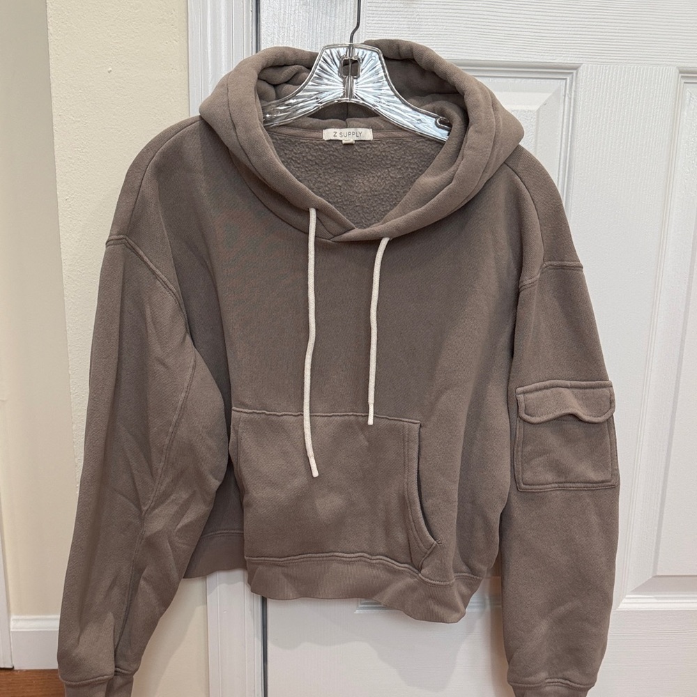 Z Supply Cozy Taupe Sherpa-Lined Sweatshirt